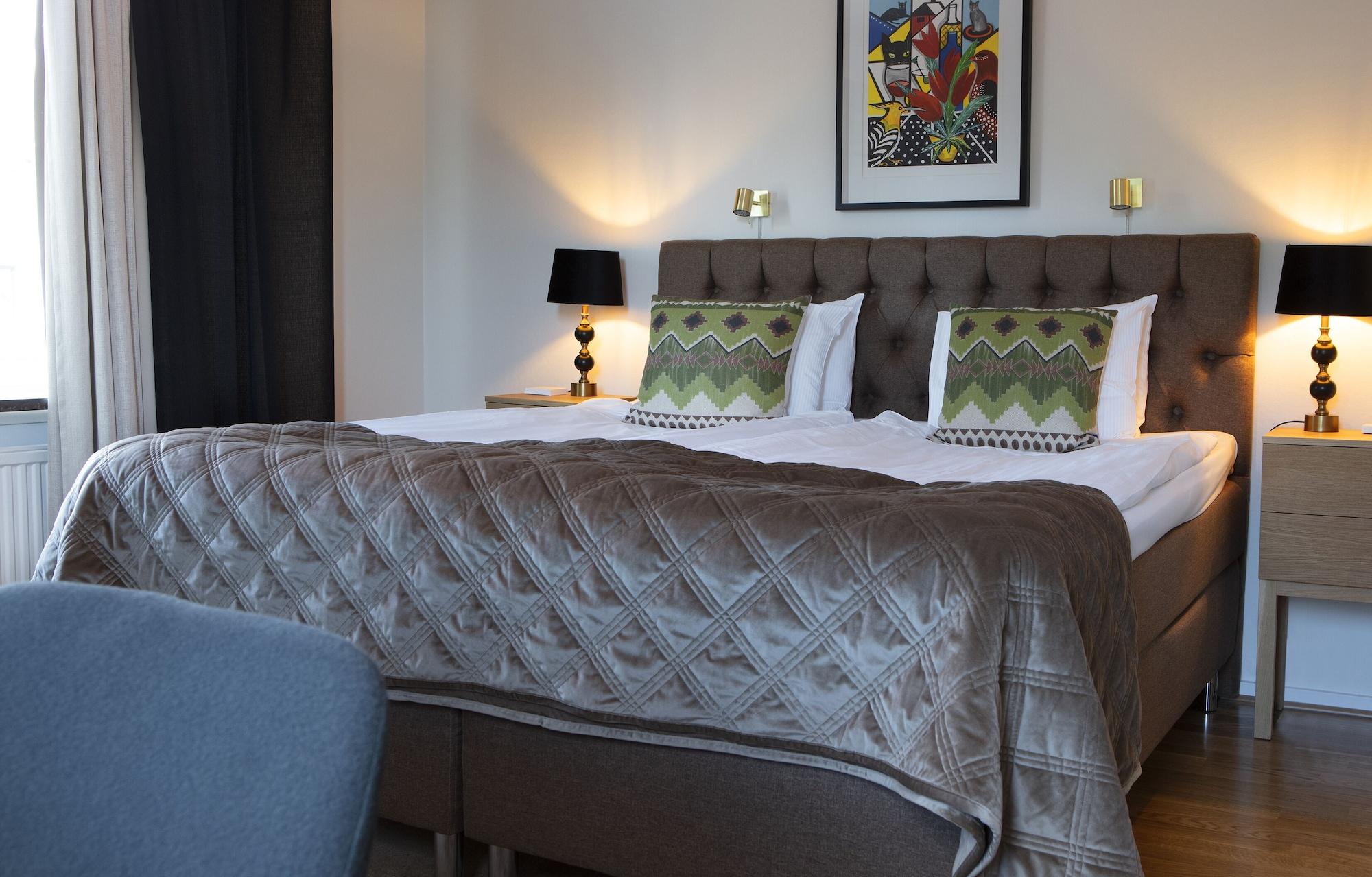 Mjoelby Stadshotell Ngoại thất bức ảnh