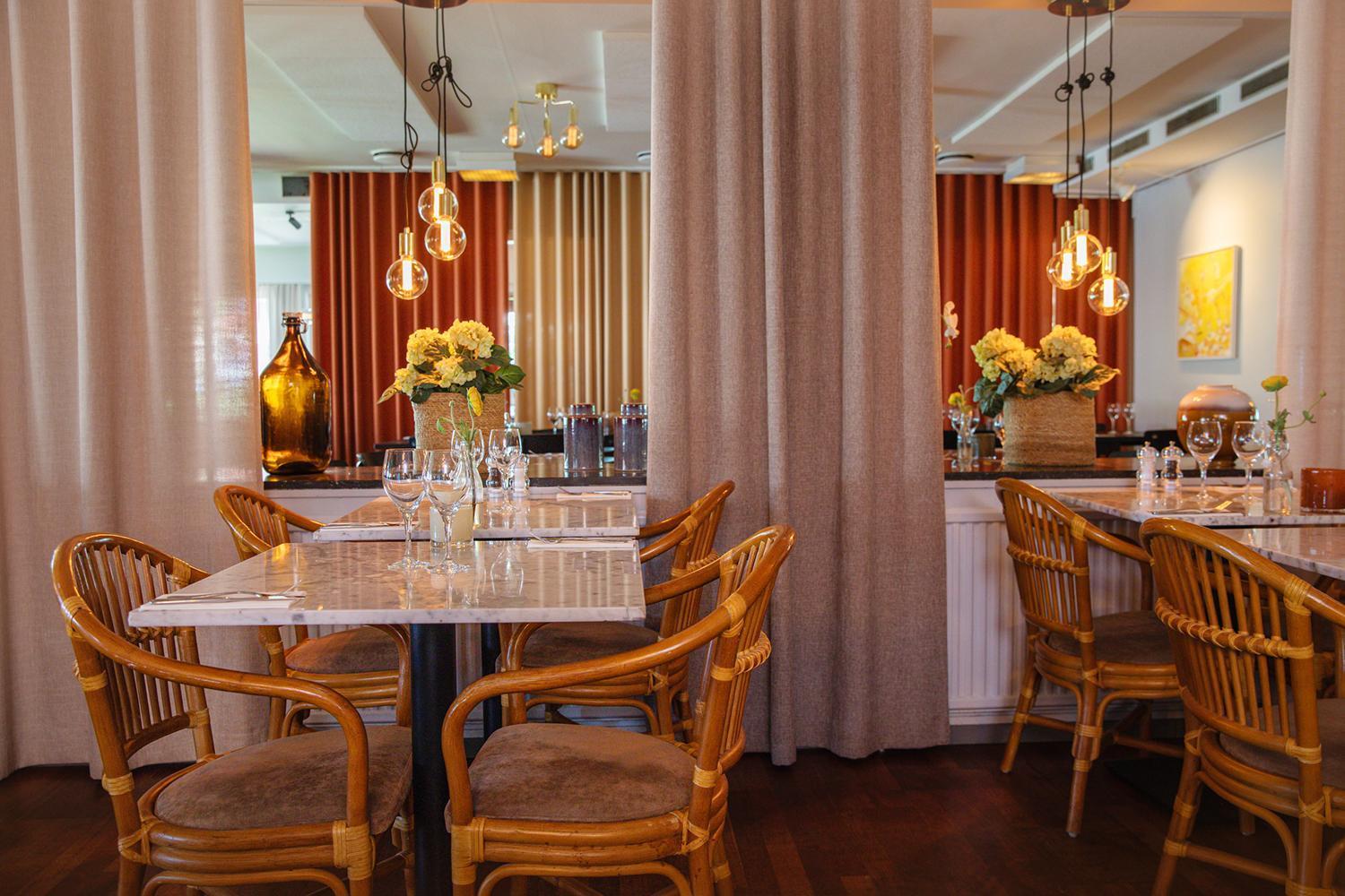 Mjoelby Stadshotell Ngoại thất bức ảnh